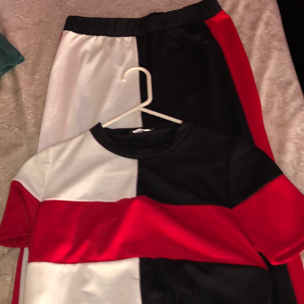 FashionNova RaceCar Set (PRICE NEGOTIABLE!!!)